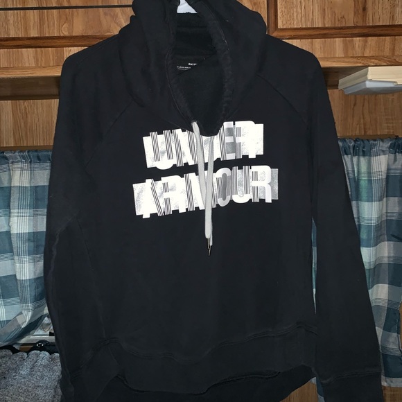 Under Armour Sweaters - Under armour scoop neck sweatshirt Under Armour Sweaters - Under armour scoop neck sweatshirt